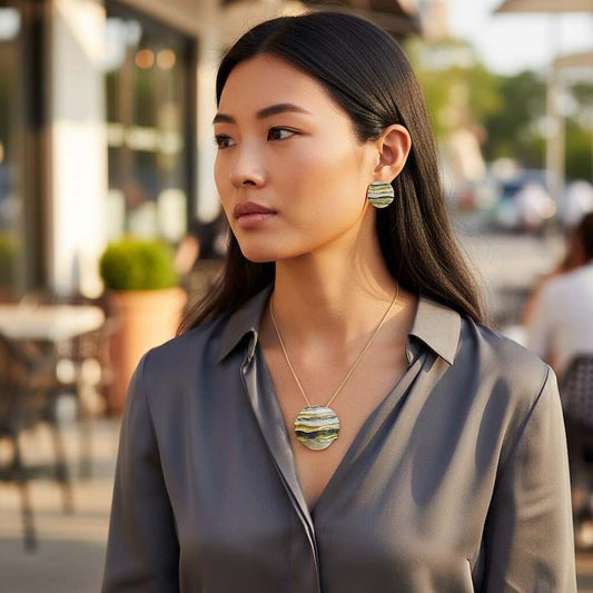Set Collar y Aretes Redondo Verde multitono