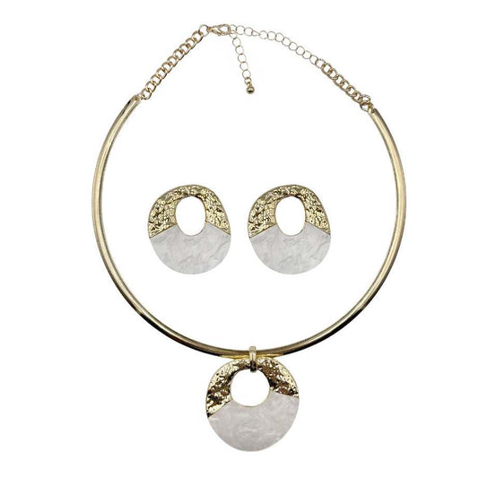 Set Collar y Aretes Dorados